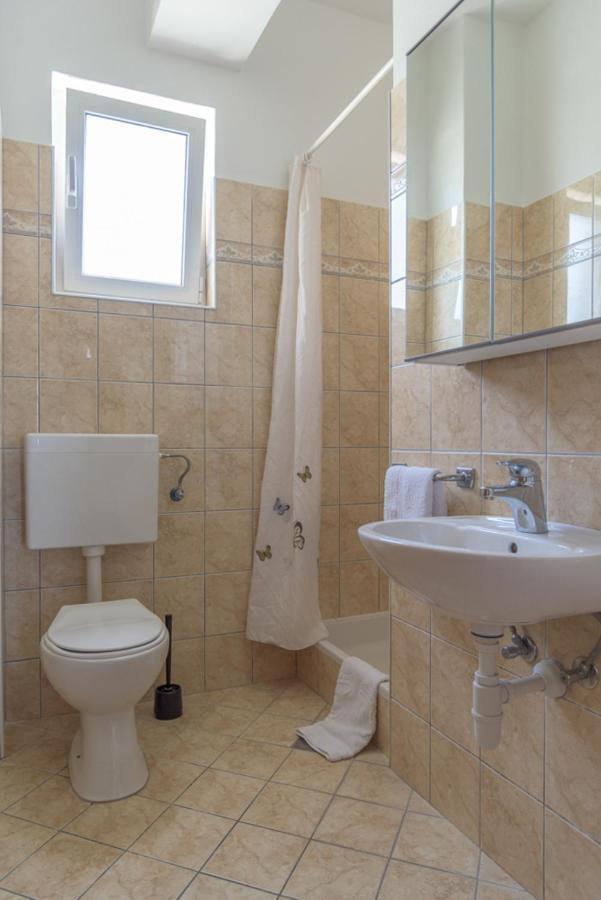 פאקוסטאן Rasin Apartments מראה חיצוני תמונה