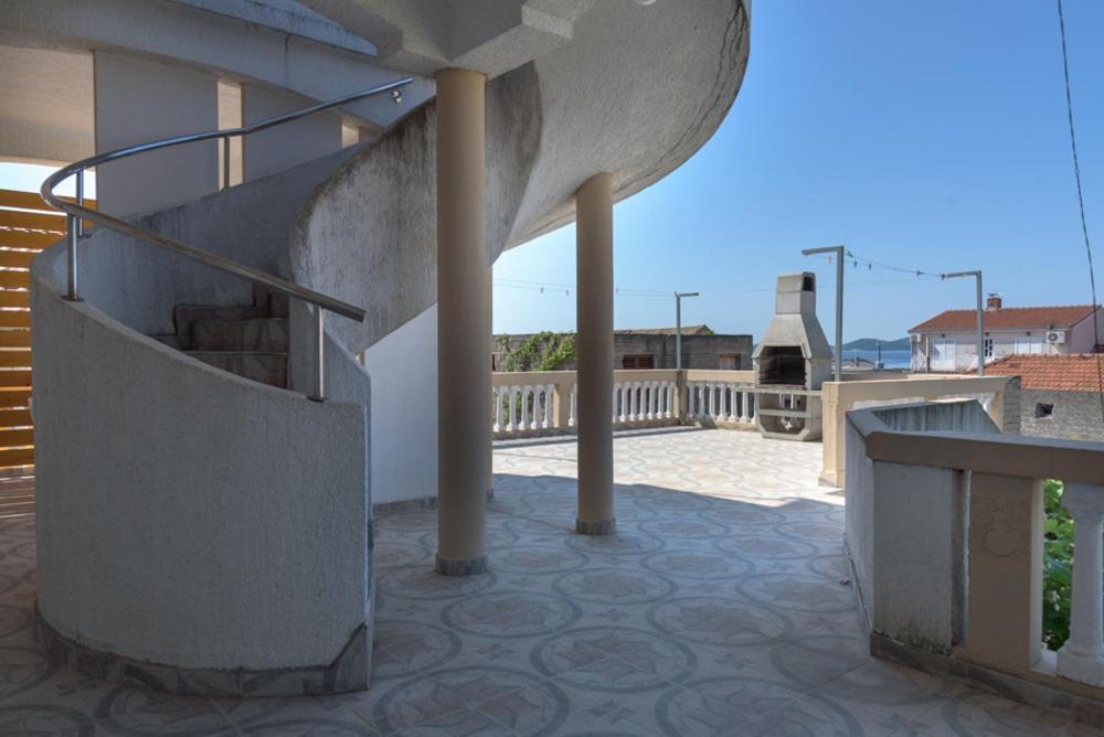 פאקוסטאן Rasin Apartments מראה חיצוני תמונה